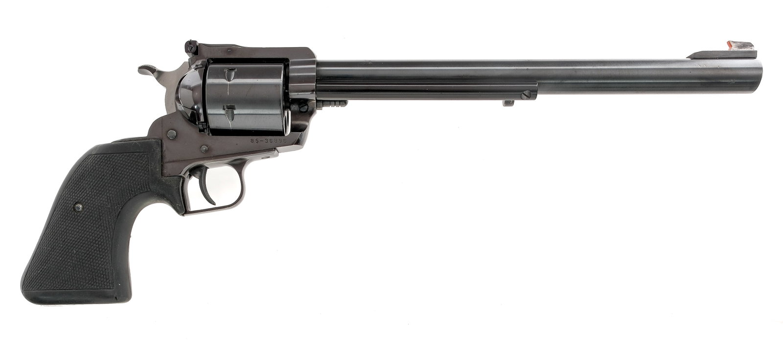 Ruger NM Super Blackhawk .44 Mag Revolver: Description Ruger New Model Super Blackhawk chambered in .44 Remington Magnum with a six-shot cylinder and a 10.5" barrel. Manufactured in 1984 with serial 85-36896. Blued barrel, frame, and unfluted 