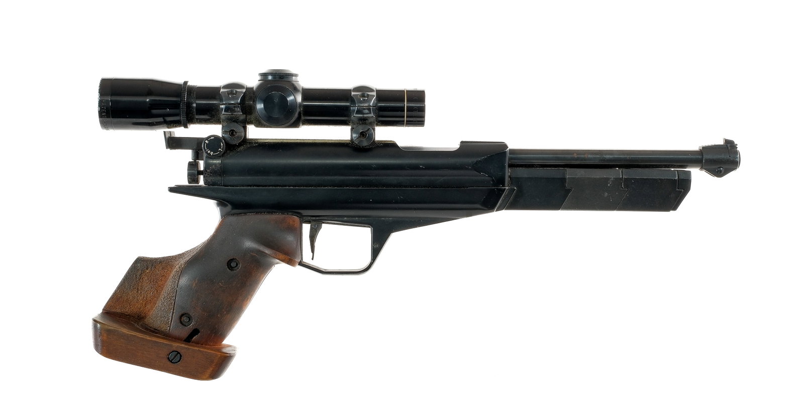 Feinwerkbau M-80 4.5 / .177 Air Gun Pistol: Description Feinwerkbau D-7238 Westinger & Altenburger Model 80 in 4.5/.177 pellet with a single round capacity and a 7.5" barrel. Made in Germany. Right hand textured wood grip. Black finished metal 