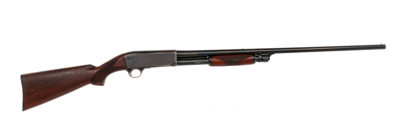 Remington 17 20Ga Pump Action Shotgun: Description Remington Model 17 in 20 gauge with a four round capacity and a 27.5" CYL fixed choke barrel. Serrated block composite butt plate. Checkered wood stock and front forend. Blued trigger guar