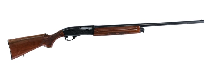 Remington 1100 12 Ga Semi Auto Shotgun