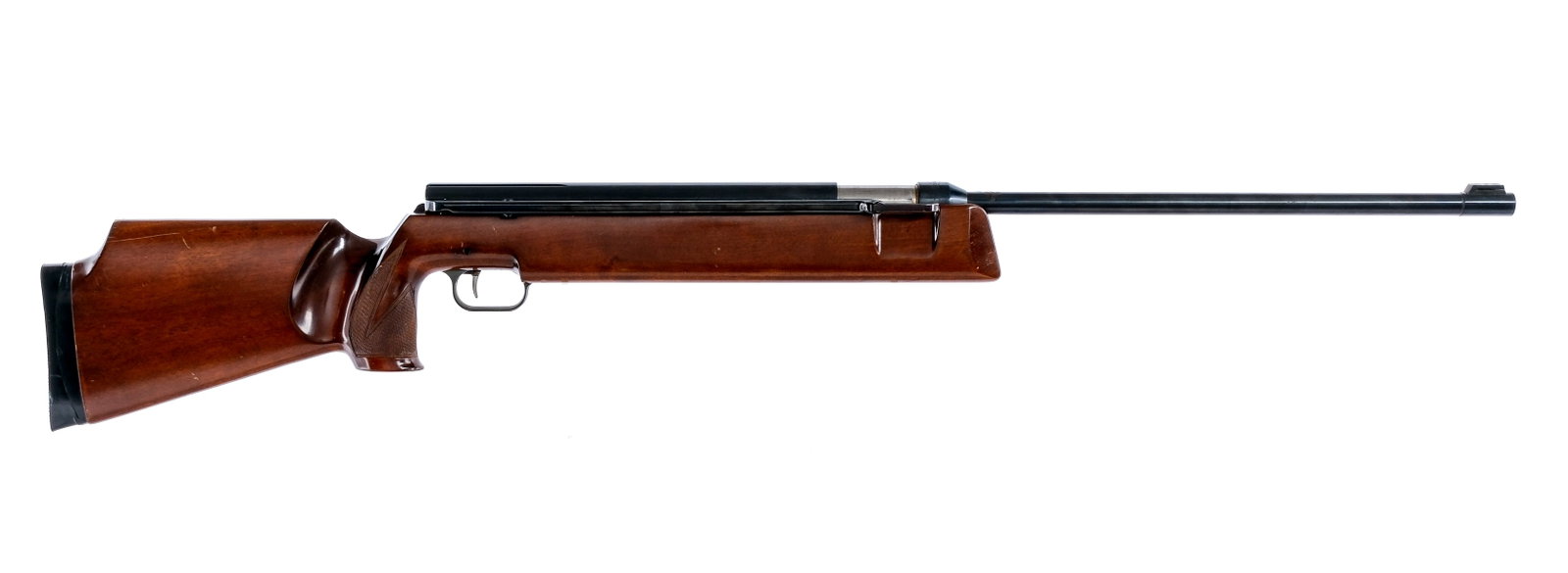 Anschutz Match 250 4.5/.177 Single Pellet Rifle: Description Anschutz Match Model 250 in 4.5/.177 caliber with a single round capacity and a 18.5" barrel. Made in Germany. Checkered black composite adjustable butt plate. Smooth Monte Carlo style woo