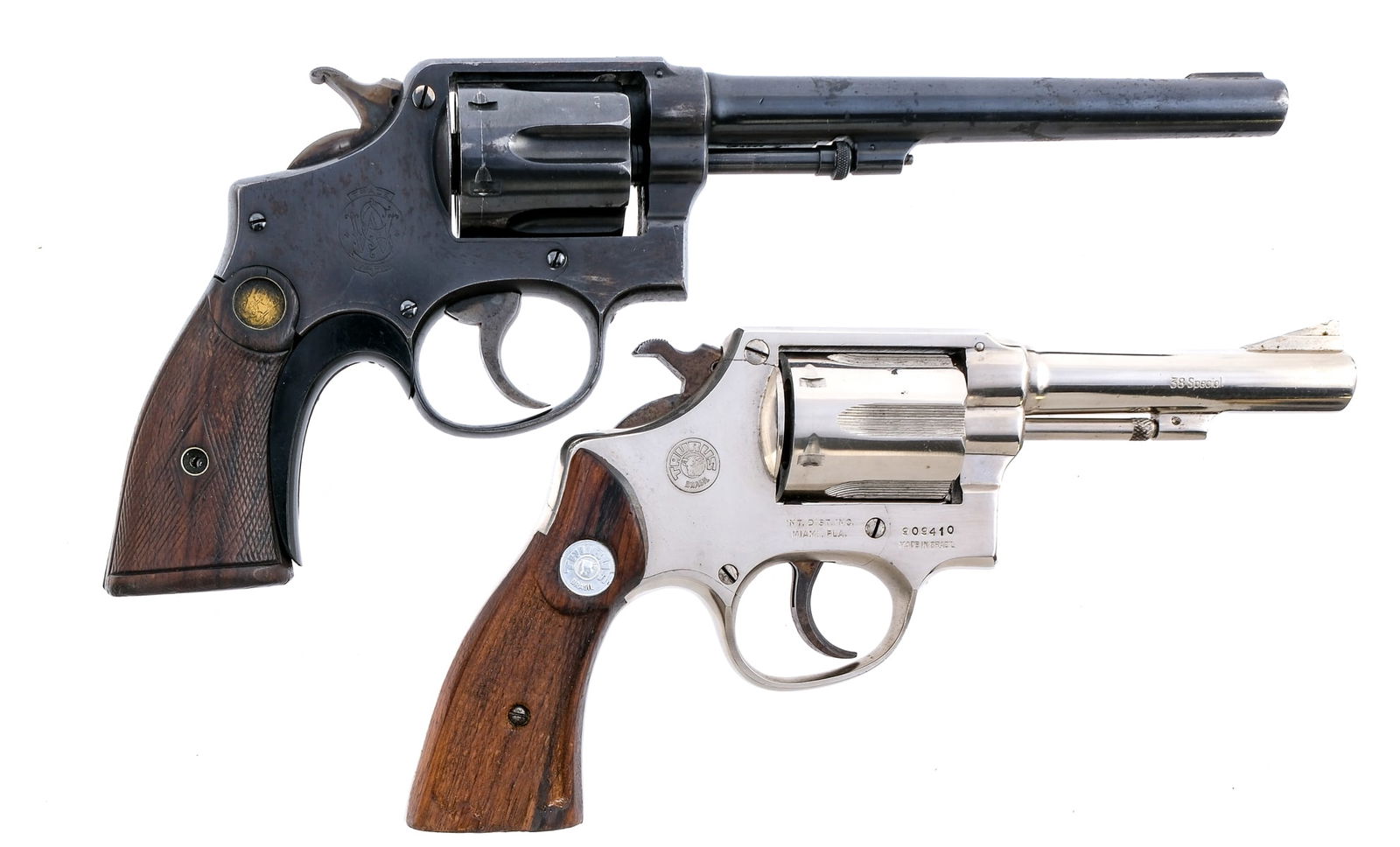 Estate Pistols .38 Spl 2Pcs Lot Pistol: Description Estate pistols lot with two pieces. Taurus Model 80 in .38 Special with a six round capacity and a 4" barrel. Checkered wood grip plates. Nickel finished frame, cylinder and barrel. Front