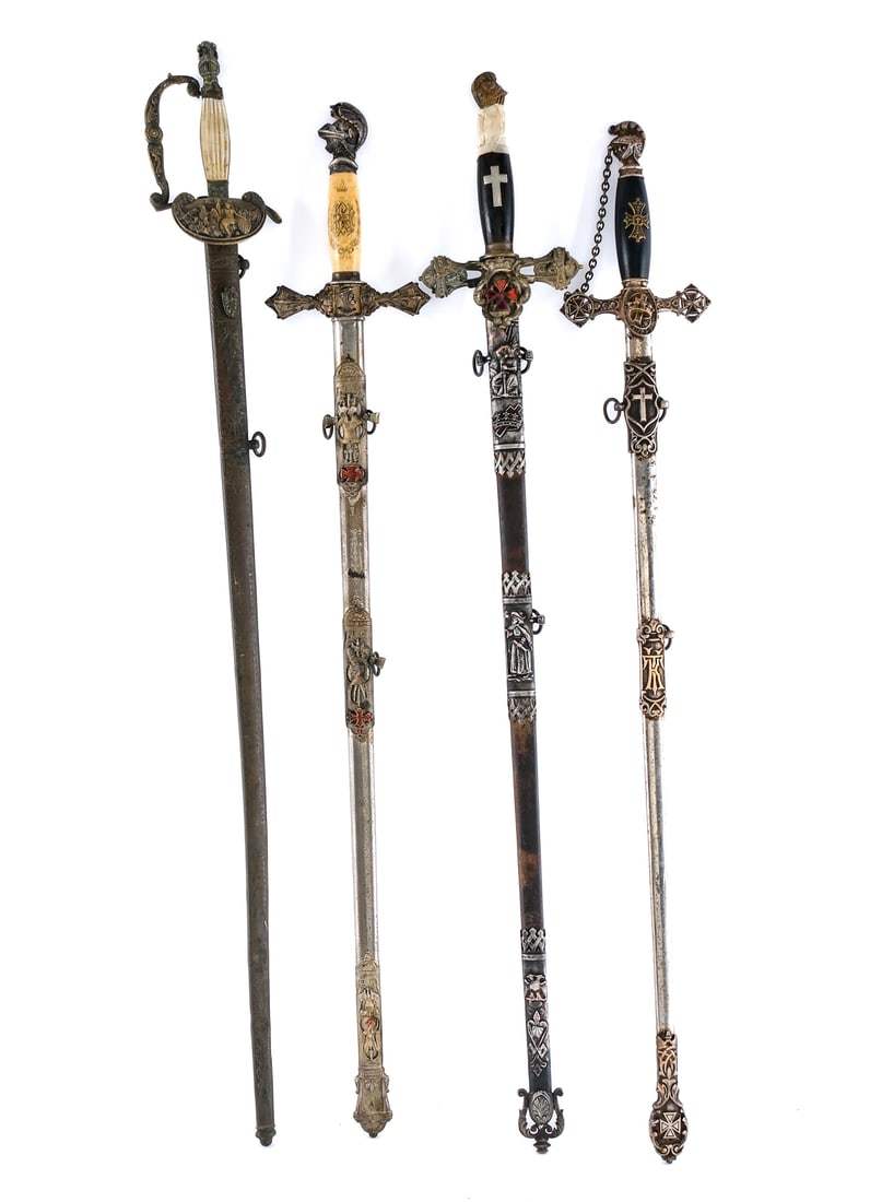 Fraternal Swords 4Pcs Lot Sword: Description This includes four mixed fraternal swords and scabbards. Knights of Columbus and Masonic swords. Some of the visible marker marks include: ( The Molilley & Co. Columbus Ohio )- ( D.B. Howe