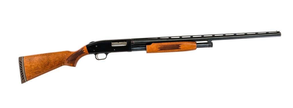 Mossberg 500A 12 Ga Pump Action shotgun: Description Mossberg 500A chambered in 12 gauge for 2 3/4" and 3" shells with a 28" vented rib barrel. The bore has a removable FULL choke. Blued barrel and magazine tube. Black finished alloy frame. 