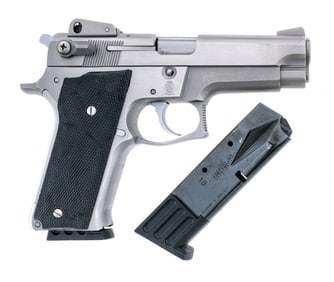 Smith & Wesson 659 9mm Semi Auto Pistol
