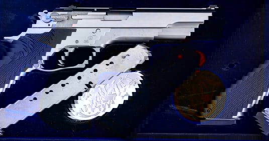 Smith & Wesson 645 .45 ACP Semi Auto Pistol