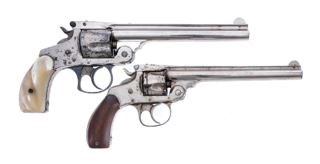 S&W Top Break .32/.38 S&W 2 Pcs Lot Revolver: Description This lot is for two Smith & Wesson Top Break revolvers. S&W 3rd Model 38 Double Action in .38 S&W with a five round capacity and a 6" barrel. Real Mother Of Pearl grip plates. Nickel finis