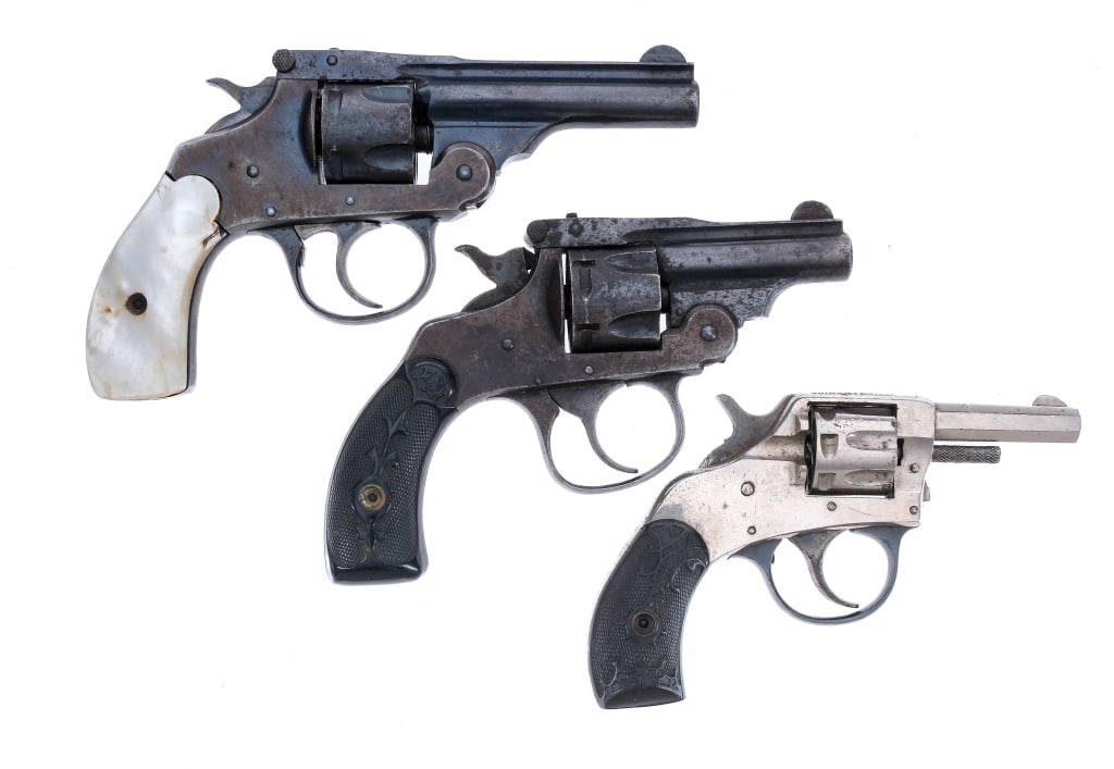 Revolvers .22/.32 3 Pcs Lot Double Action Revolver Auction