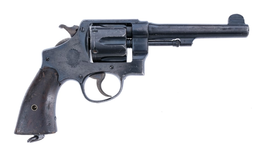 S&W DA 45 Modelo 1937 Brazil .45 ACP Revolver: Description Smith & Wesson DA 45 Modelo 1937 Brazilian Contract chambered in .45 ACP with a six-shot cylinder and a 5.5" barrel. Blued barrel, frame, fluted cylinder, and checkered cylinder release. C