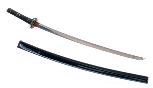 Japanese Wakizashi Mumei Katana / Sword: Description Japanese Wakizashi Mumei ( No Name Sword ) unknown maker with a 24.5" cutting blade length and a black lacquered wooden scabbard ( Saya ). Overall blade tip to tang length is 30". Natural