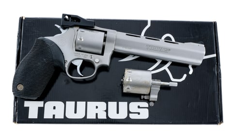 Taurus 992 Tracker .22 LR / Mag Revolver