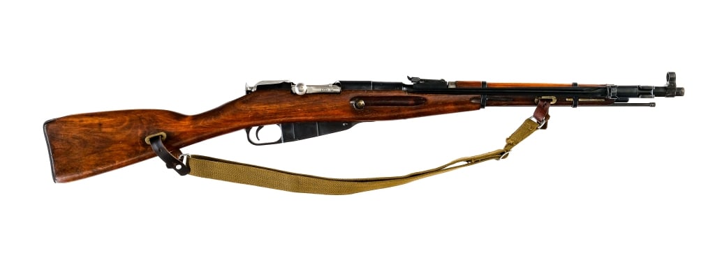 Izhevsk M44 Mosin Nagant 7.62x54r Rifle: Description Russian Izhevsk M44 Mosin Nagant Carbine chambered in 7.62x54r with a five round internal magazine and a 20.25" barrel with folding spiked bayonet. Manufactured in 1946 and imported by Cen