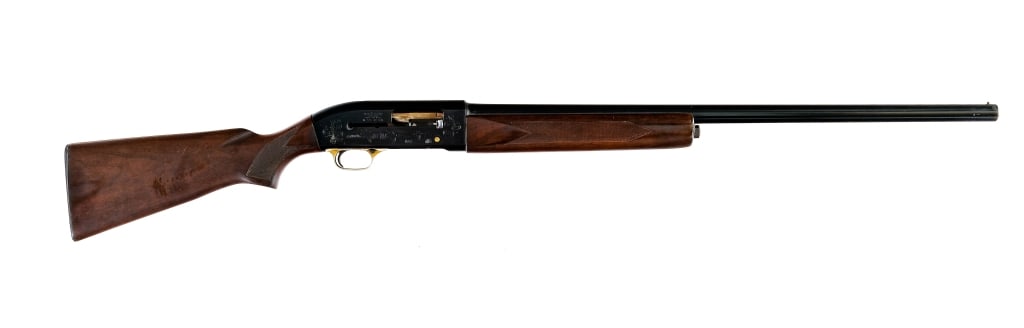 Winchester Win-Lite 59 12 Ga Semi Auto Shotgun: Description Winchester Win-Lite Model 59 in 12 gauge with a three round capacity and a 28" MOD fixed choke barrel. Checkered composite butt plate. Checkered wood stock and front forend. Black finished
