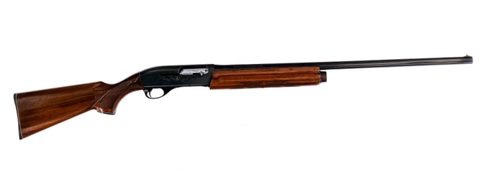 Remington 1100 12 Ga Semi Auto Shotgun