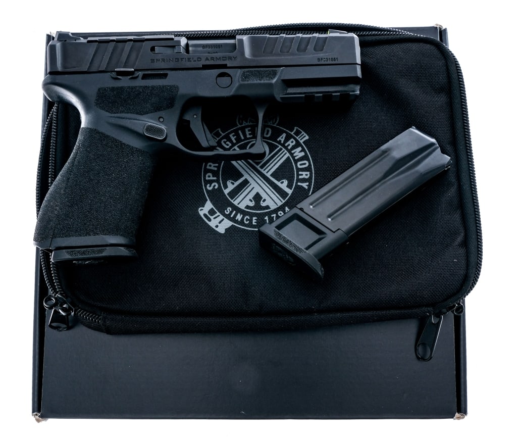 Springfield Armory Echelon 9mm Semi Auto Pistol: Description Springfield Armory Echelon 4.0C chambered in 9mm with two, ten round removable magazines and a 4" Hammer Forged steel barrel. Fully textured polymer compact grip module with picatinny fron