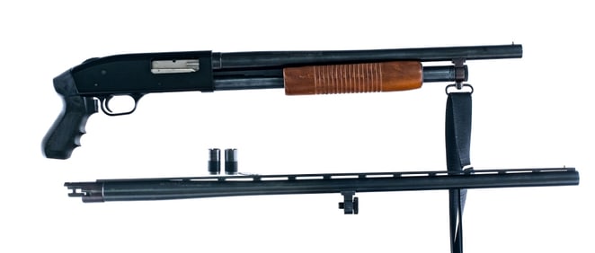 Mossberg 500 A 12 Ga Pump Action shotgun