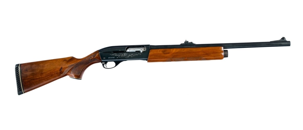 Remington 1100 Magnum 12 Ga Semi Auto Shotgun (1 of 5)