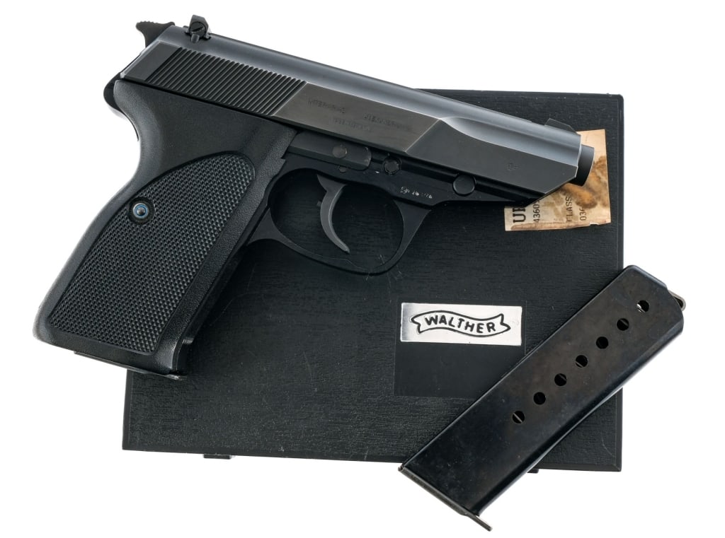 Walther P5 9mm Semi Auto Pistol (1 of 8)