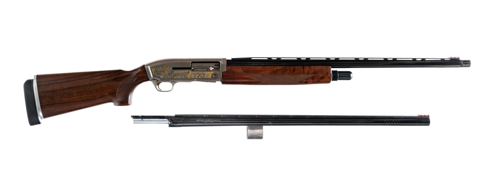 Browning Gold Sporting Clays 12 Ga Semi Shotgun (1 of 5)