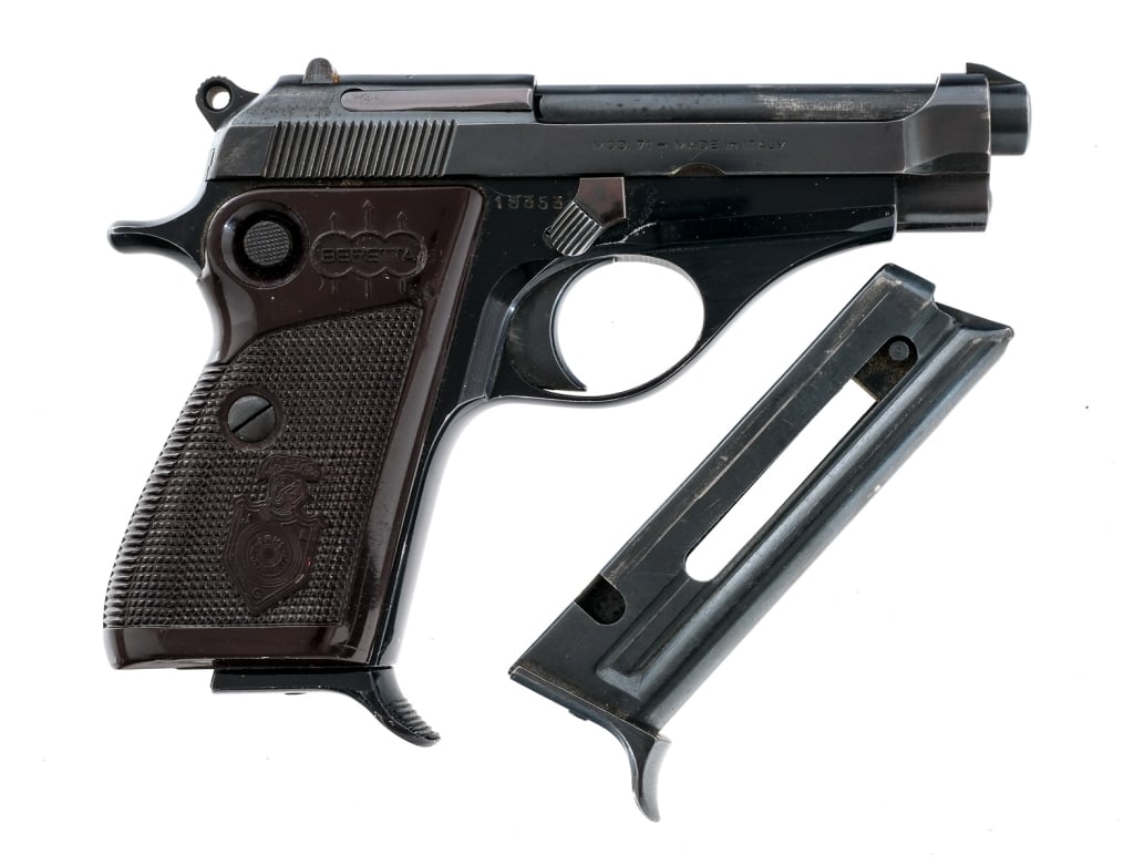 Beretta 71 Jaguar .22 LR Semi Auto Pistol (1 of 6)