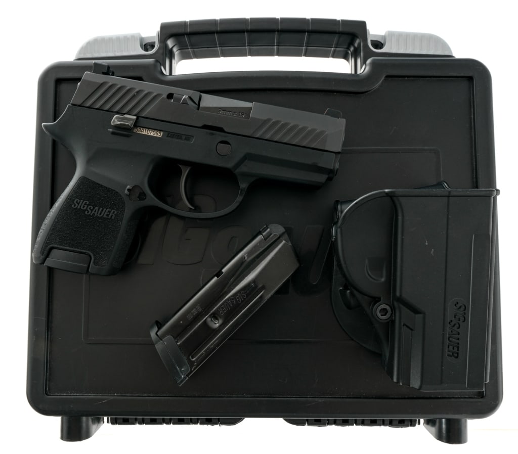 Sig Sauer P320 SC 9mm Semi Auto Pistol (1 of 8)
