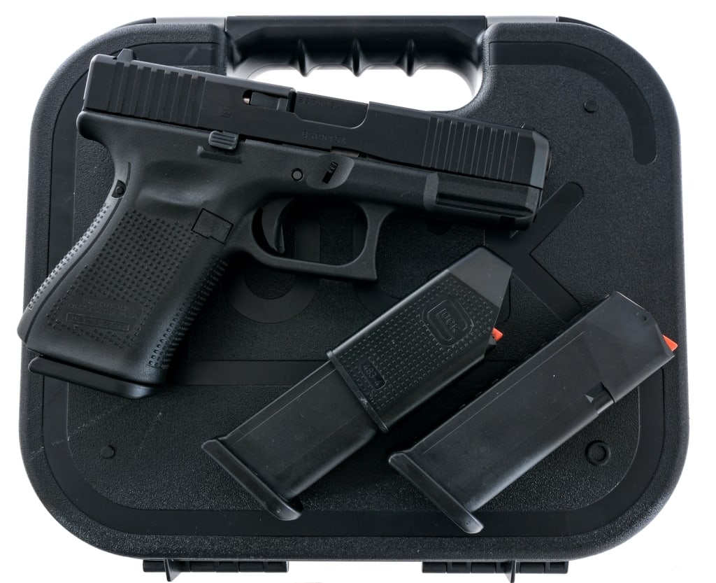 Glock 19 Gen 5 9mm Semi Auto Pistol (1 of 8)