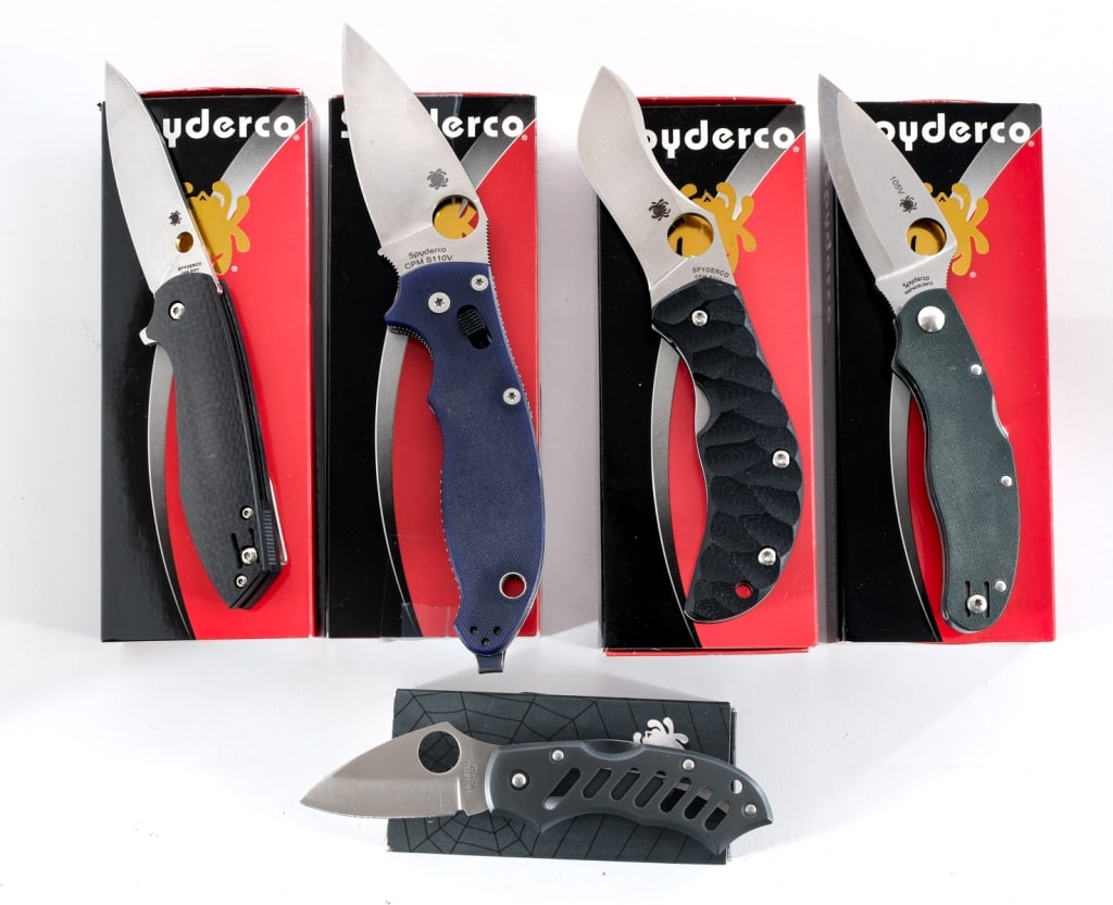 Spyderco Folding Knife Lot Five Knives (1 of 5)