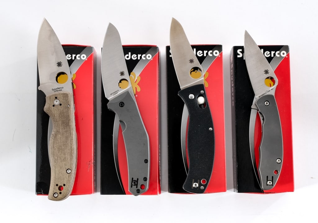 Spyderco Folding Knife Lot Four Knives: Description This lot is for four Spyderco knives. First is a C202TIP Mantra Pin. 3" Blade length and 7.25" OAL. CPM-M4 steel blade. Metallic handle. Made in Taiwan. Second is a C82GP3 D'Allara 3. 3.5"