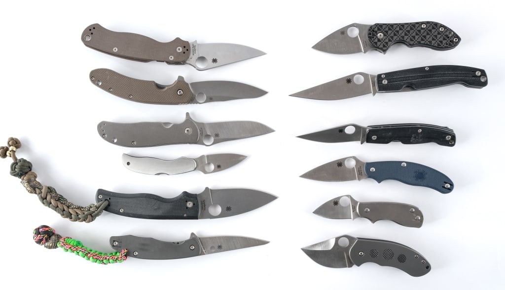 Spyderco 12 Pcs Folding Pocket Knives: Description This lot is for twelve Spyderco folding pocket knives. Some of the Models/Blade markings include: CPM-M4, M390, Elmax, CTS-XHP, Birchtree CPM-S30V, CTS-204P, CPM S110V, CPM-S35VN, N690Co, 