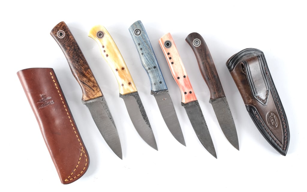 Fiddleback Forge By Andy Roy 5 Pcs Knife: Description This lot is for five handmade artisan fixed blade knives by Fiddleback Forge/Andy Roy. Ergonomic design with composite and natural wood grip plates. Light and dark wood grip with blue stri