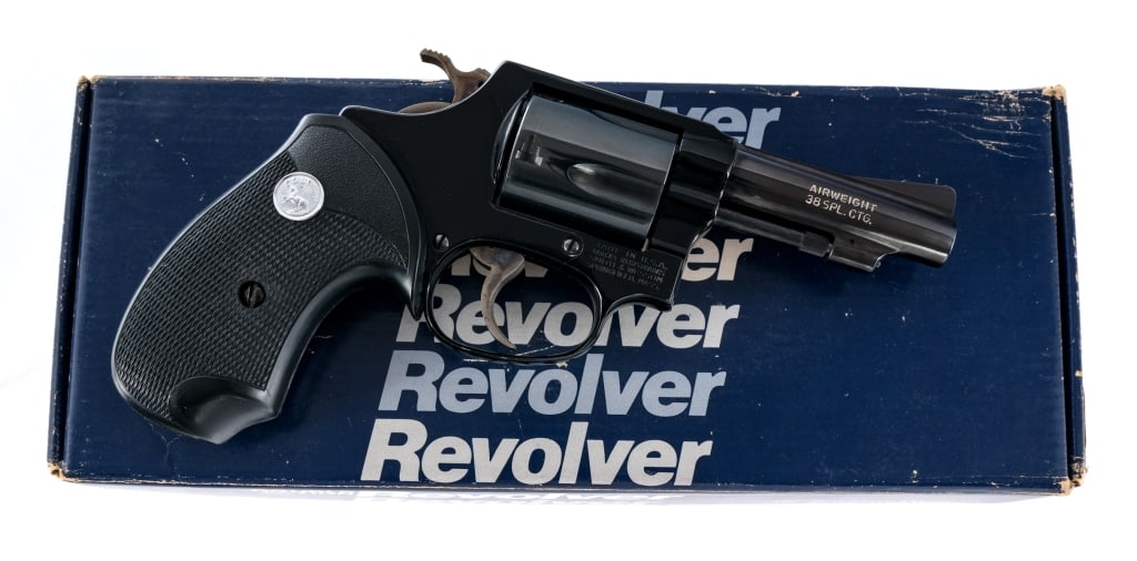 Smith & Wesson 37 Airweight .38 Spl Revolver: Description Smith & Wesson Model 37 Chief Special Airweight in .38 Special with a five round capacity and a 3" barrel. Manufactured in 1981. Checkered Pachmayr rubber grip with Colt medallion on the r