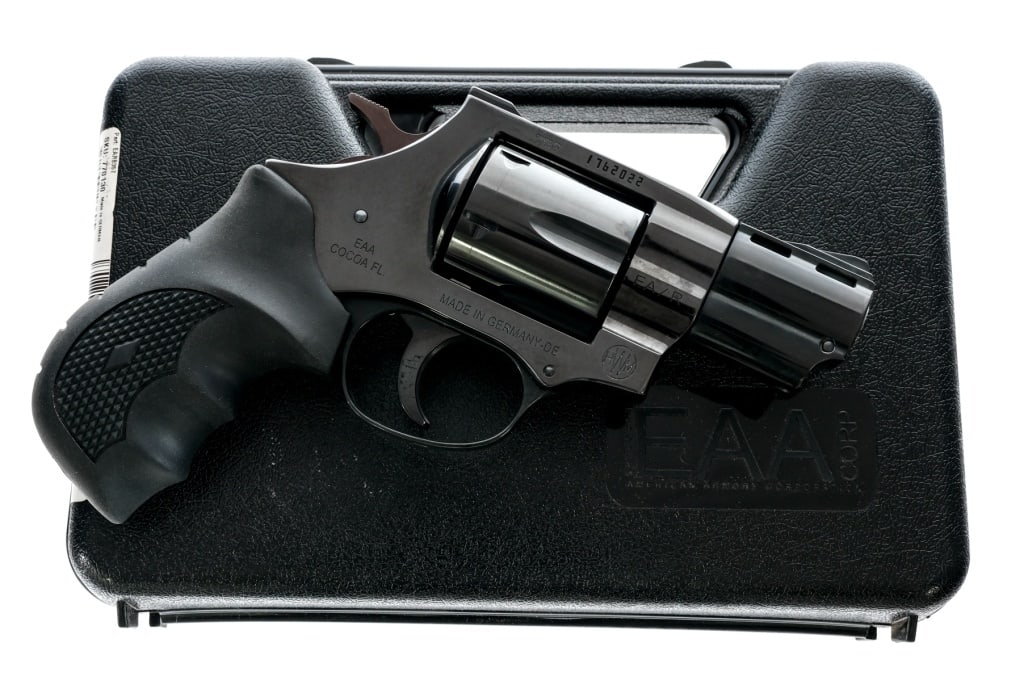 EAA EA/R Windicator Series .357 Mag Revolver: Description EAA ( European American Armory Corp ) EA/R Windicator Series in .357 Magnum with a six round capacity and a 2.25" barrel. Made in Germany by HWM. Checkered rubber grip with finger grooves.