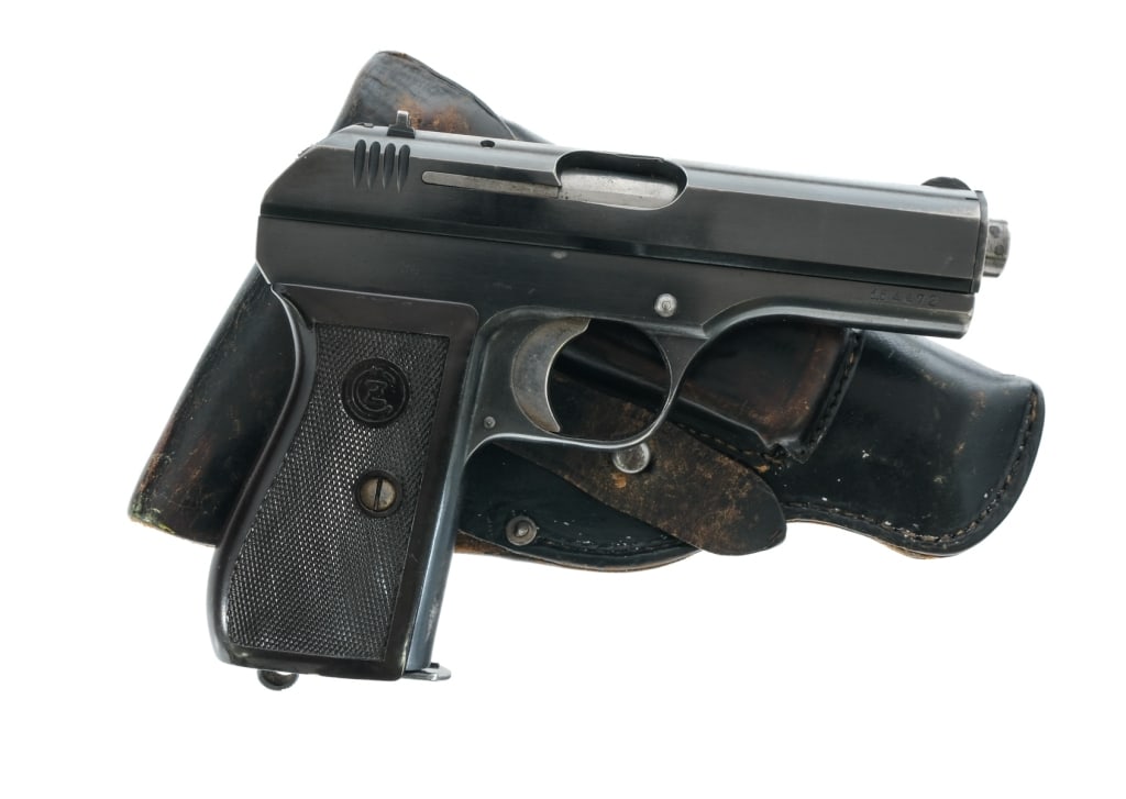 WWII CZ VZ 27 .32 ACP Semi Auto Pistol (1 of 7)