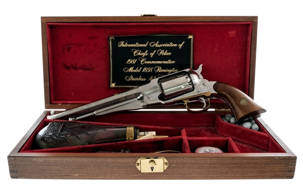Uberti IACP 1981 Commem 1858 .44 Cal Revolver: Description Italian Uberti International Association of Chiefs of Police 1981 Commemorative Model 1858 Remington chambered in .44 Caliber and a six-shot cylinder and a 8" octagonal barrel. IACP 0848 o