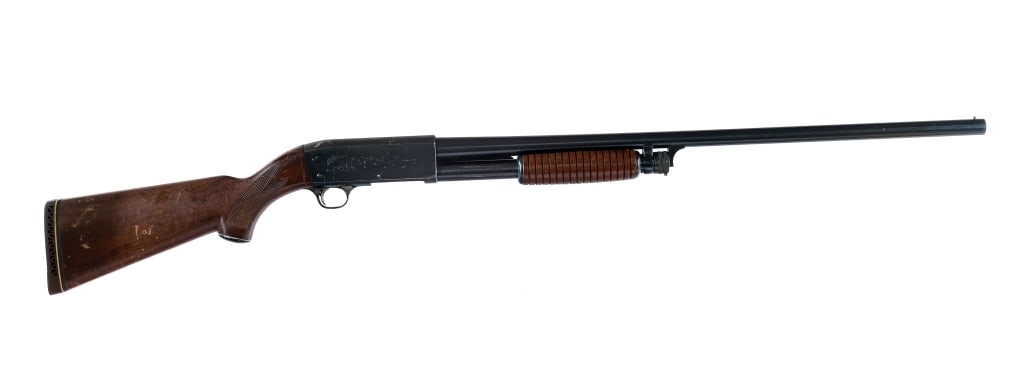 Ithaca 37 Featherlight 12 Ga Pump Action Shotgun (1 of 5)