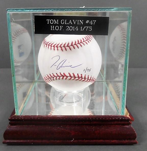 Tom Glavine Signed Baseball (1 of 6)