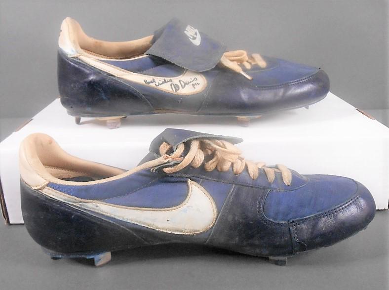 1980's Alvin Davis Game Used Cleats: No COA