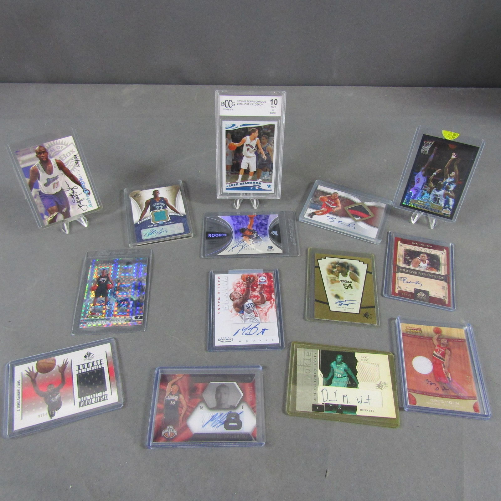 14 Artifact/Signed Basketball Cards w/ Anthony, + (1 of 7)