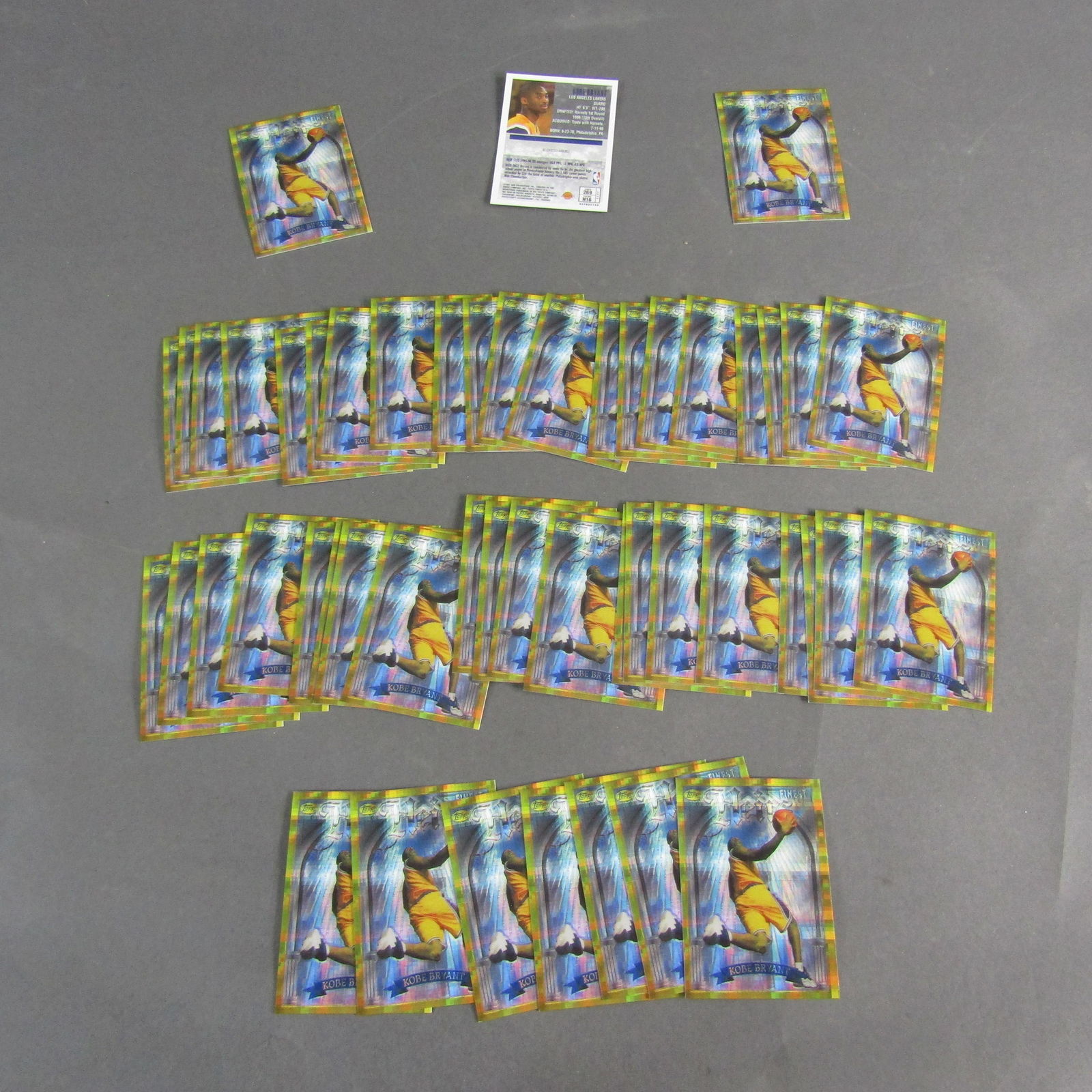 1997 Kobe Bryant Topps Chrome Heirs Refractor (1 of 3)