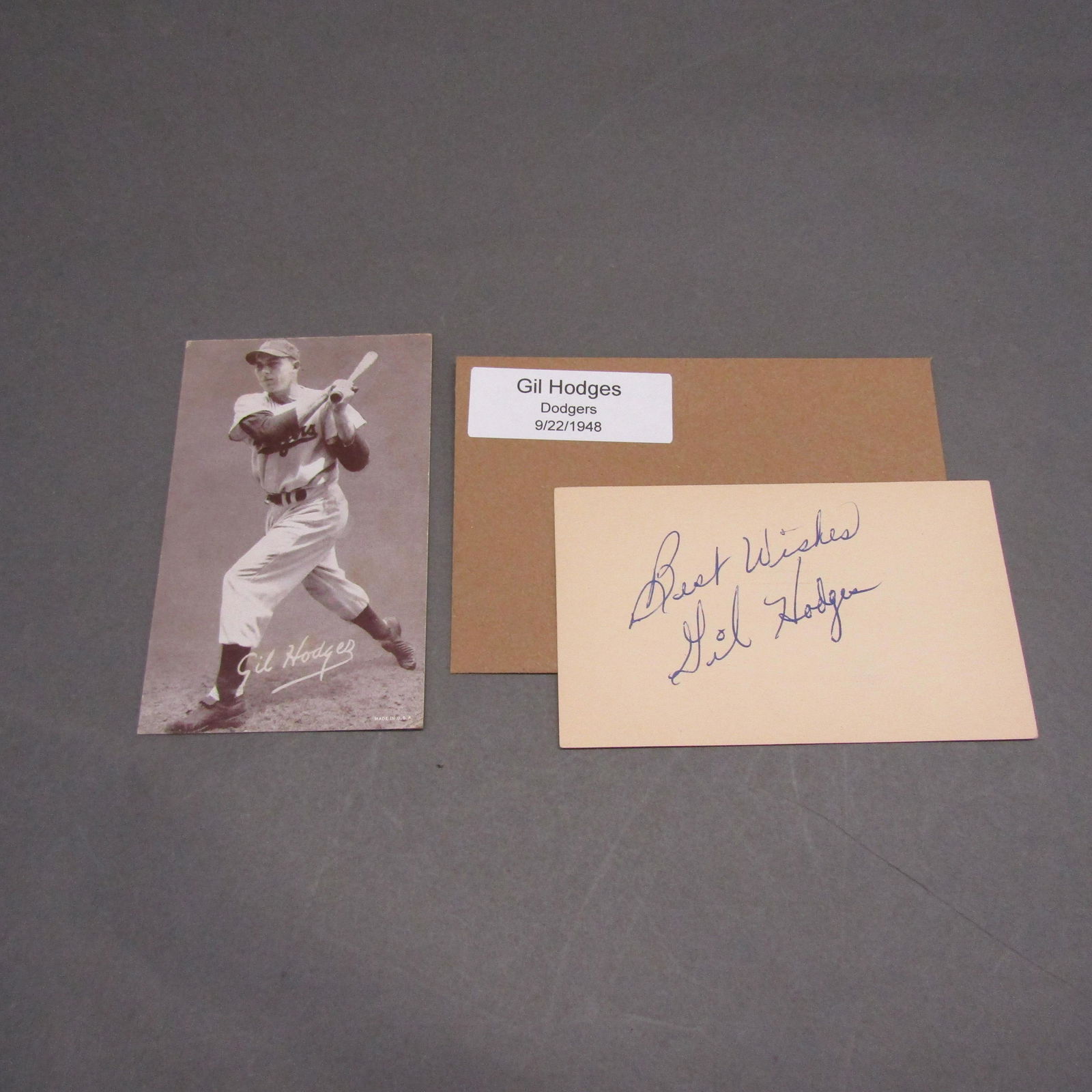 Gil Hodges 3"x5" Auto'd Card (1 of 2)