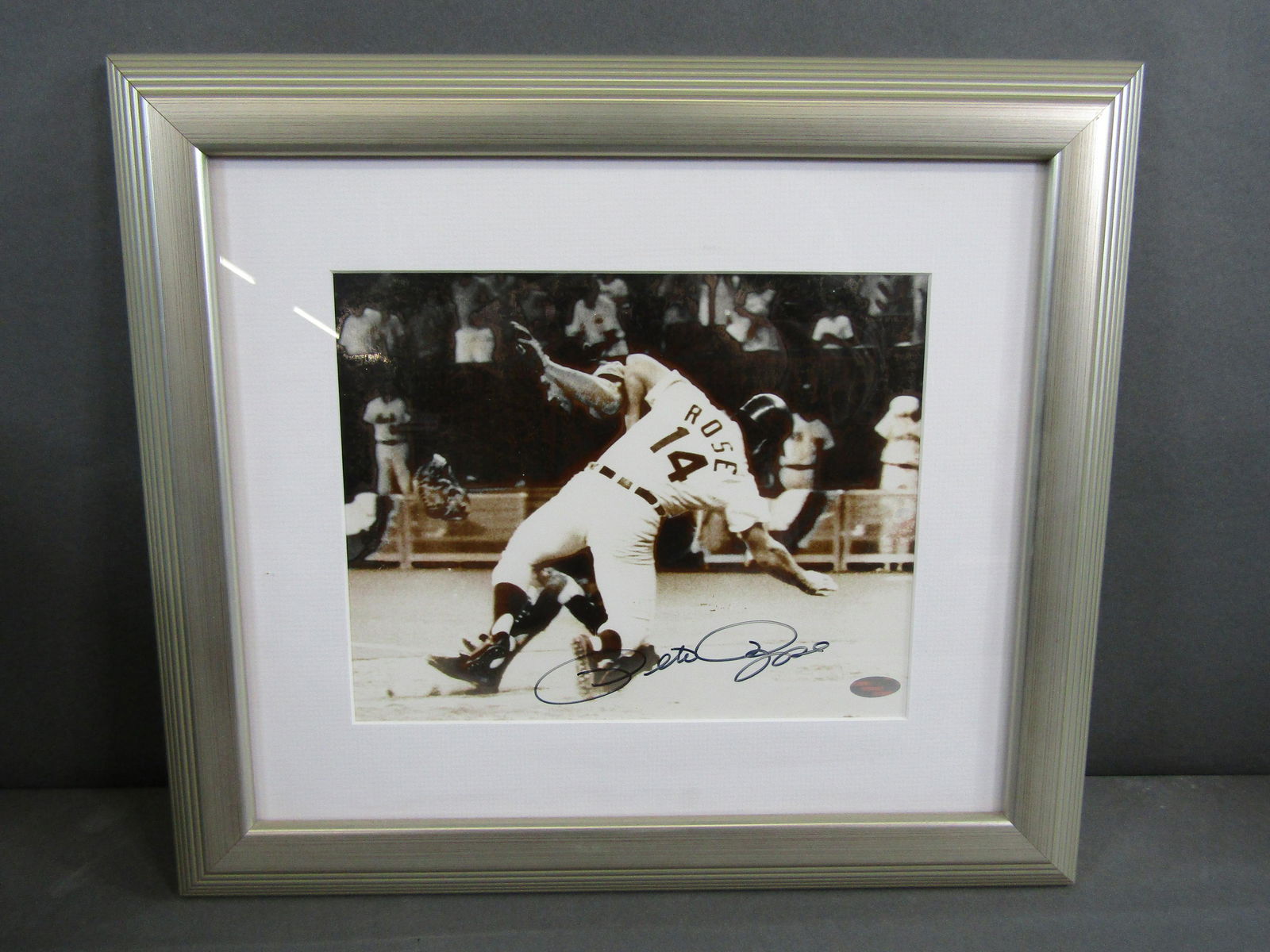 Pete Rose Signed Photo of Collision with Ray Fosse (1 of 2)