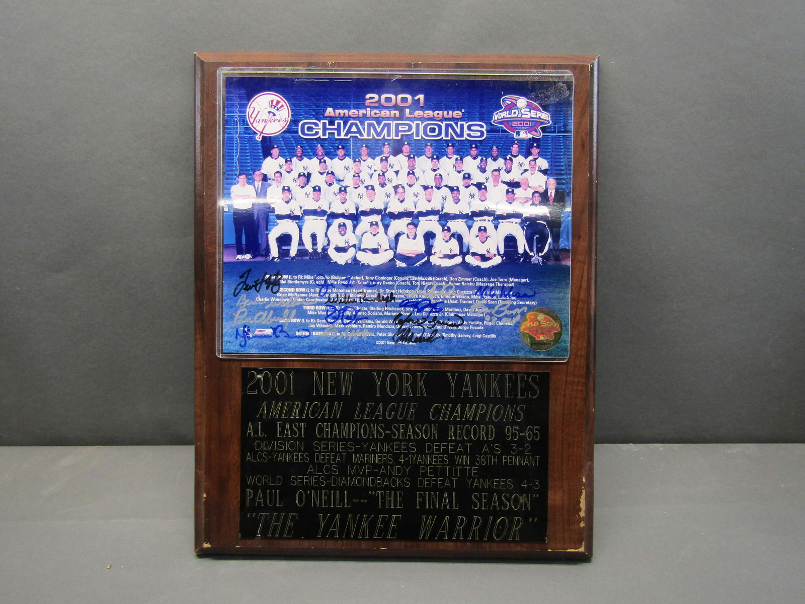 1999 Team Signed NY Yankees WS Champs Photo (1 of 2)