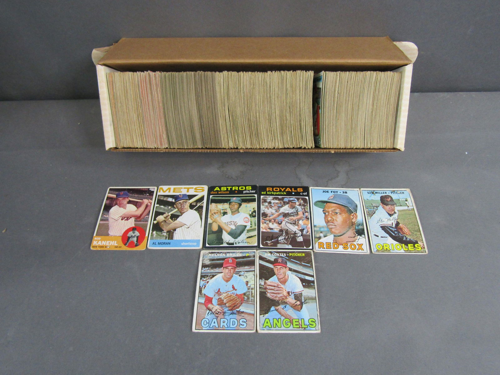 Mixed Box 1960's-'70's Baseball Cards (1 of 1)