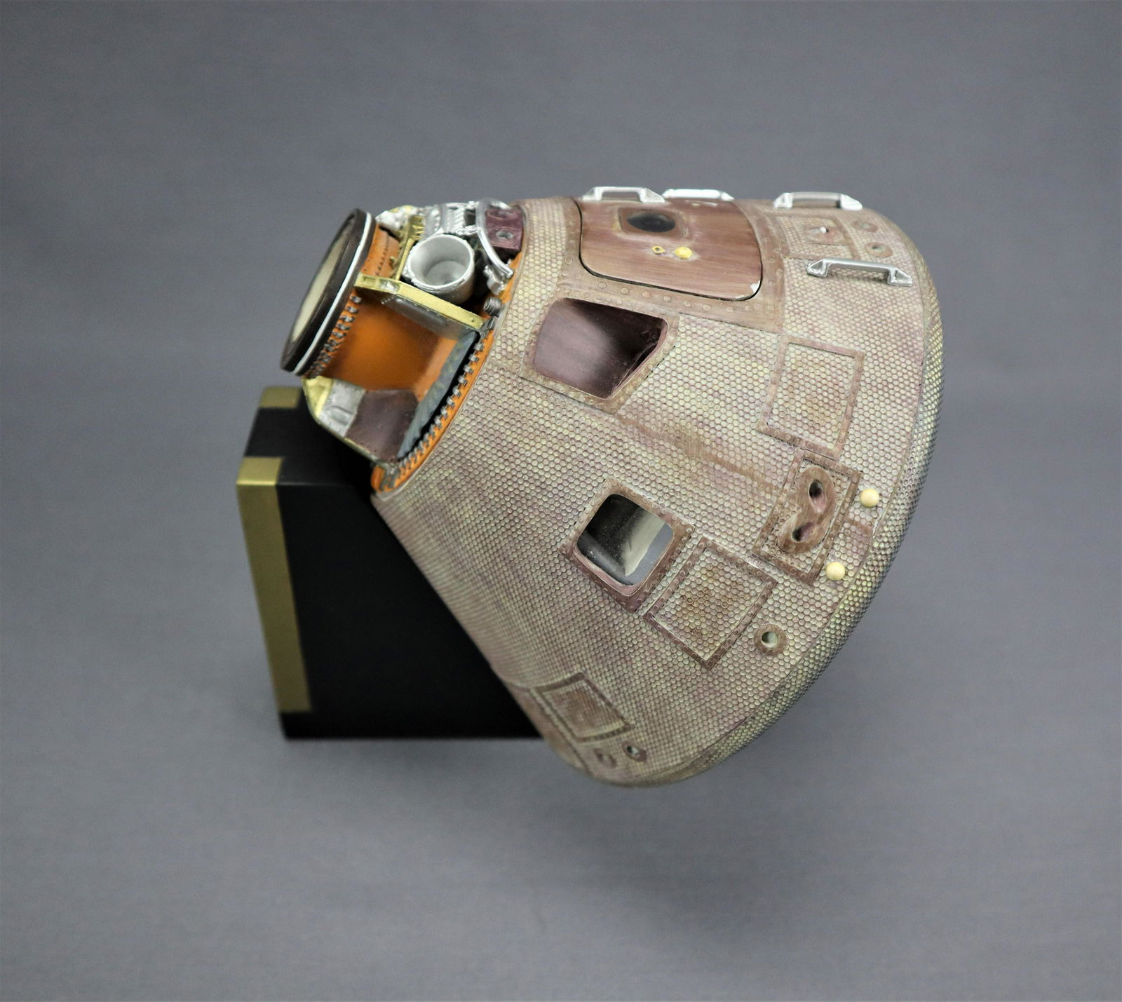 Apollo 11 Code 3 Command Module Model (1 of 5)