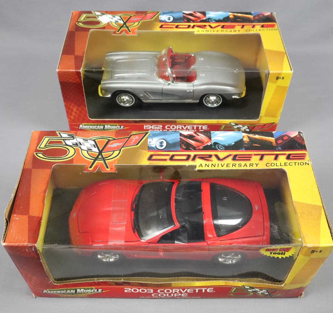 American Muscle 50th Anniversary Corvette Convertible & Coupe 1/18 Scale Model Cars (1 of 3)