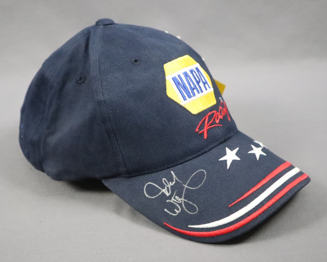 Nascar NAPA Michael Waltrip #15 Baseball Cap Signed (1 of 4)