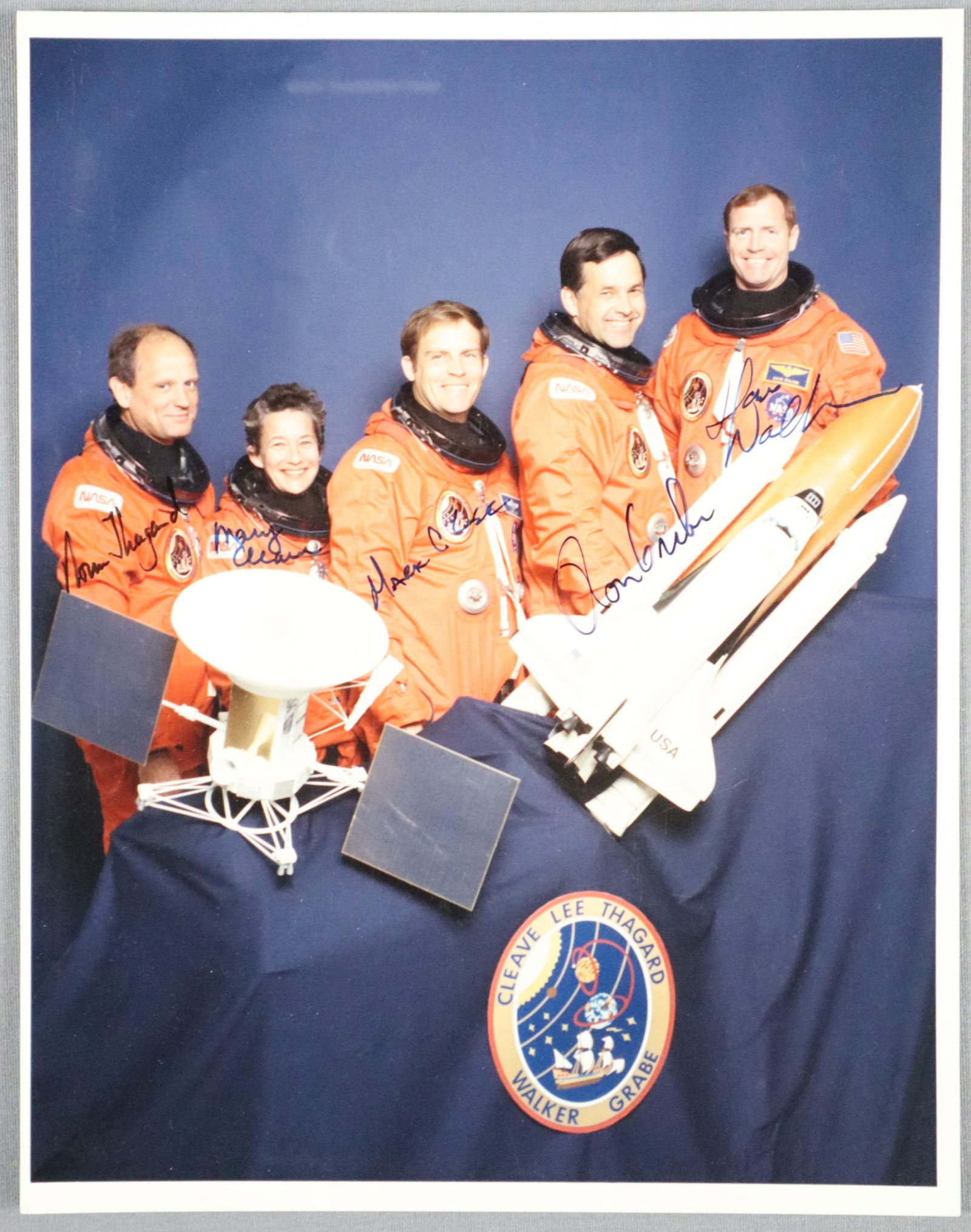 STS-30 Full Crew Signed NASA Press Photograph (1 of 2)