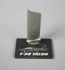 NASA T-38 Talon Jet Turbine Blade displat\y