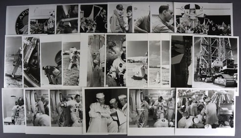 24 - Apollo 13 Original NASA Press Photographs #1