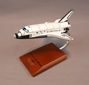 Nichole Stott Signed Space Shuttle Endeavor 1/200 Model